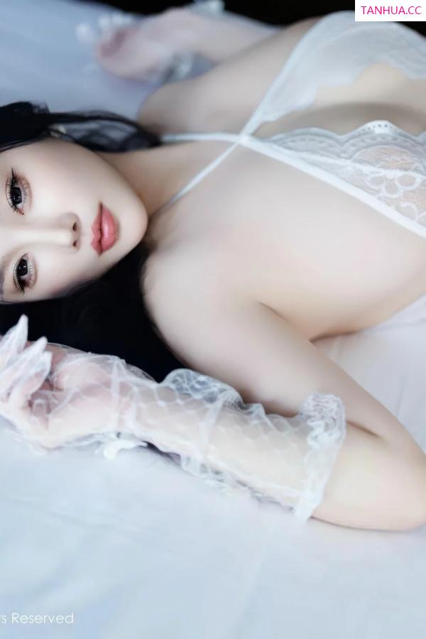   [XiuRen]高清写真图 2025.11.12 No.10977 CHENCHEN. 情趣内衣第48张图片